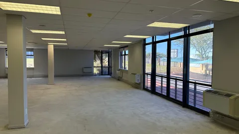 WhatsApp Image 2024-12-19 at 15.28.51 (6) Large.